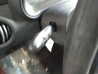 Veículo de Sucata citroen c3 8hx(dv4td) do ano 2002 alimentado 8hx