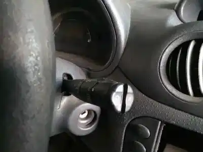 Veículo de Sucata citroen c3 8hx(dv4td) do ano 2002 alimentado 8hx