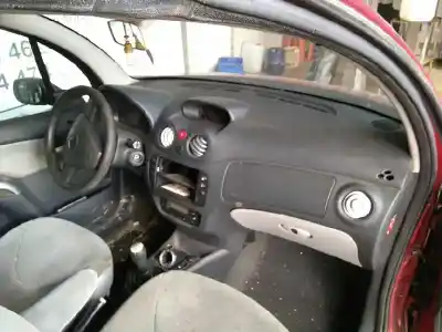 Veículo de Sucata citroen c3 8hx(dv4td) do ano 2002 alimentado 8hx