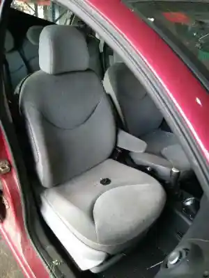 Veículo de Sucata citroen c3 8hx(dv4td) do ano 2002 alimentado 8hx