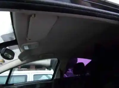 Veículo de Sucata citroen c4 i sedán 1.6 16v do ano 2004 alimentado nfutu5jp4