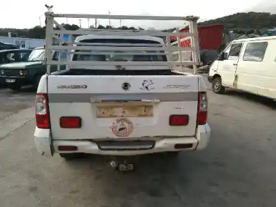 Veículo de Sucata ssangyong musso 662la 88kw do ano 2006 alimentado 662la