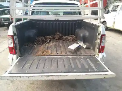 Veículo de Sucata ssangyong musso 662la 88kw do ano 2006 alimentado 662la