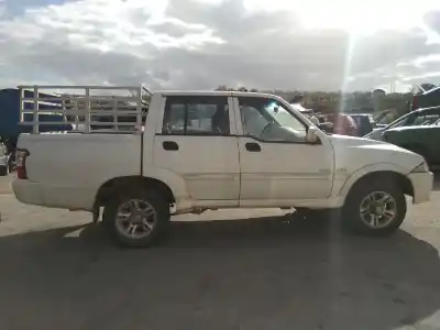 Здавання транспортного засобу ssangyong musso 2.9 d року 2006 потужний 662la