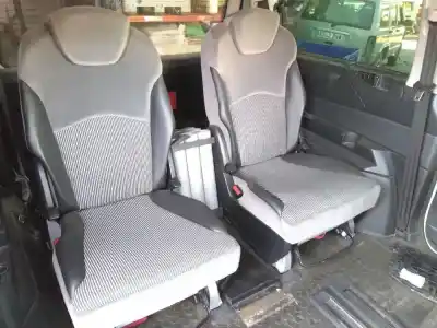 Vehicul casat peugeot 807 peugeot al anului 2012 alimentat rhh rh02