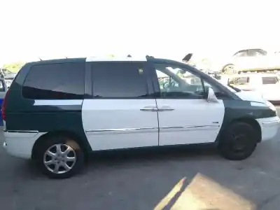 Vehicul casat peugeot 807 peugeot al anului 2012 alimentat rhh rh02