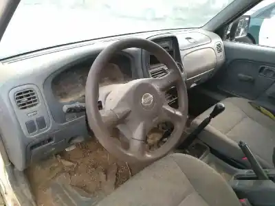 Scrapping Vehicle nissan pickup (d22) yd25ddti of the year 2002 powered yd25ddti