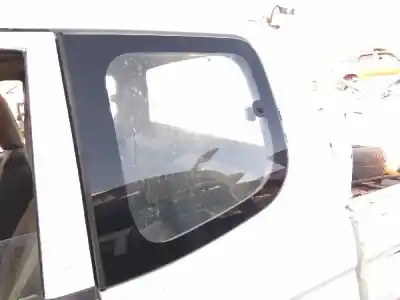 Здавання транспортного засобу mitsubishi l 200 k6 7 2500 td glx 4-ptas. року 1999 потужний 4d56t