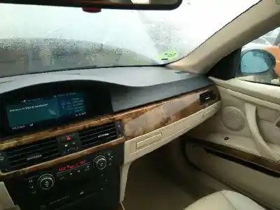 Veículo de Sucata bmw serie 3 coupe (e92) n52b25a do ano 2007 alimentado n52b25a