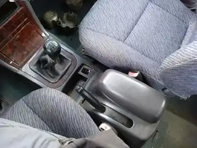 Véhicule à la ferraille ssangyong korando om662la de l'année 1997 alimenté om662la