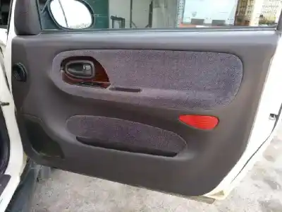 Véhicule à la ferraille ssangyong korando om662la de l'année 1997 alimenté om662la