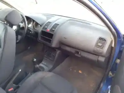 Sloopvoertuig volkswagen polo iii classic (6v2) 60 1.4 van het jaar 2001 aangedreven aud