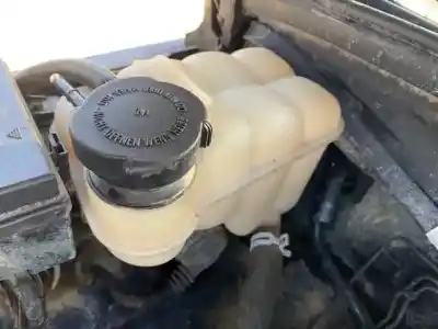 Здавання транспортного засобу land rover range rover (lp) vogue (160kw) року 2000 потужний 60d