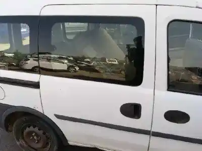 Scrapping Vehicle opel combo corsa c of the year 2002 powered y17dt