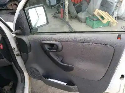 Scrapping Vehicle opel combo corsa c of the year 2002 powered y17dt