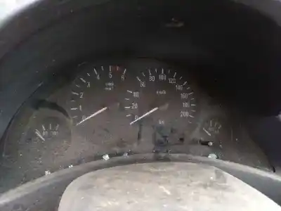 Véhicule à la ferraille corsa                                              combo                                                                                                                                                                                                                                                      corsa c familiar                                                                                                                                                                                                                                           de l'année 2002 alimenté y17dt