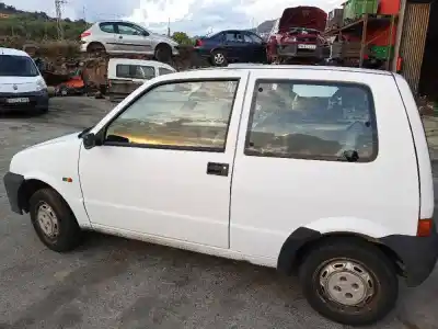 Veículo de Sucata fiat cinquecento (170_) 0.7 i (170ad) do ano 1993 alimentado 170a046
