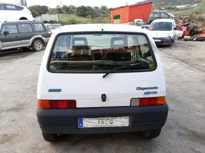 Veículo de Sucata fiat cinquecento (170_) 0.7 i (170ad) do ano 1993 alimentado 170a046