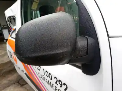 Veicolo di demolizione renault kangoo m/d k9k b6 dell'anno 2014 alimentato k9k b6