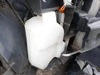 Veicolo di demolizione renault kangoo m/d k9k b6 dell'anno 2014 alimentato k9k b6