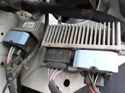 Veicolo di demolizione renault kangoo m/d k9k b6 dell'anno 2014 alimentato k9k b6