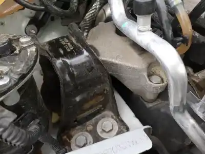 Veicolo di demolizione renault kangoo m/d k9k b6 dell'anno 2014 alimentato k9k b6