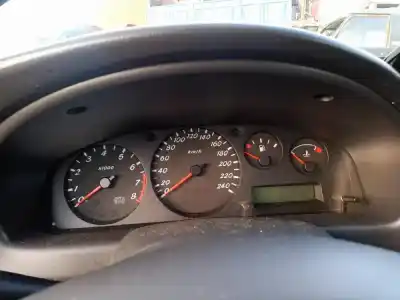 Veículo de Sucata nissan almera (n16/e) qg15de do ano 2001 alimentado qg15de