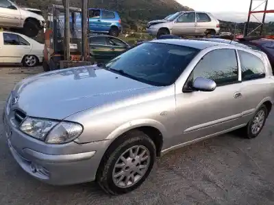 Véhicule à la ferraille NISSAN ALMERA (N16/E) QG15DE de l'année 2001 alimenté QG15DE