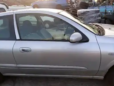 Veículo de Sucata nissan almera (n16/e) qg15de do ano 2001 alimentado qg15de