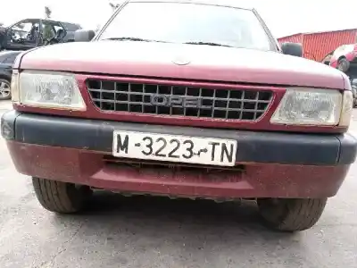 Sloopvoertuig opel frontera a 4jb1 van het jaar 1996 aangedreven 4jb1