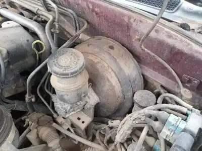 Sloopvoertuig opel frontera a 4jb1 van het jaar 1996 aangedreven 4jb1