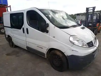 Véhicule à la ferraille RENAULT TRAFIC COMBI AB 4.01 6 plazas L2H1 acristalado parcial de l'année 2012 alimenté M9R 692