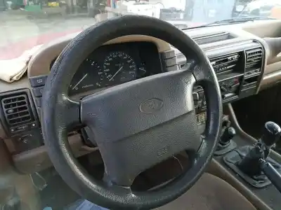 Здавання транспортного засобу land rover discovery iv (l319) 5.0 v8 4x4 року 2001 потужний d21l