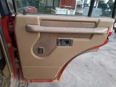 Здавання транспортного засобу land rover discovery iv (l319) 5.0 v8 4x4 року 2001 потужний d21l