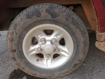 Здавання транспортного засобу land rover discovery iv (l319) 5.0 v8 4x4 року 2001 потужний d21l