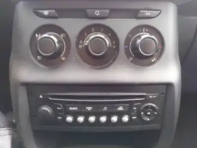 Vehicul casat citroen c3 8hr al anului 2011 alimentat 8hr