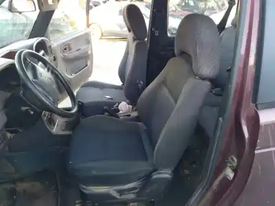 Здавання транспортного засобу ssangyong                                          korando (kj)                                                                                                                                                                                                                                               2.9 td року 1999 потужний 662la