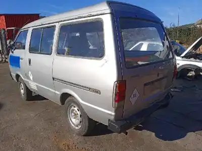 Veicolo di demolizione nissan vanette (c220) ld20 dell'anno 1989 alimentato ld20
