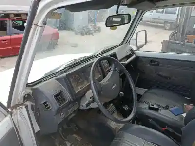 Véhicule à la ferraille suzuki samurai (sj413) g13ba de l'année 1996 alimenté g13ba