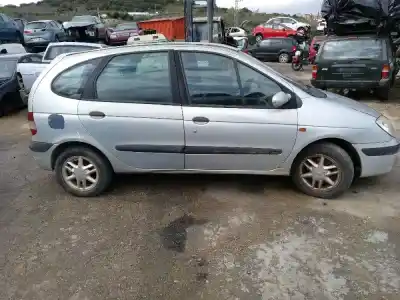 Здавання транспортного засобу renault scénic ja/fa 1.9 dci року 2001 потужний f9q k7