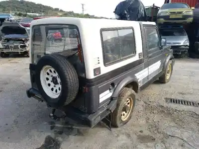 Veículo de Sucata suzuki samurai (sj) suzuki santana do ano 1990 alimentado c13a