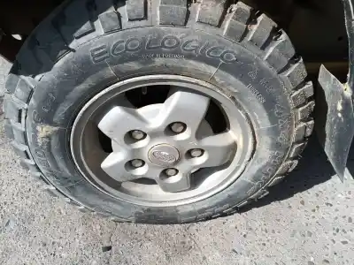 Здавання транспортного засобу land rover discovery iv (l319) 5.0 v8 4x4 року 1996 потужний 18l