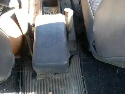 Здавання транспортного засобу mitsubishi montero   (l04_g, l14_g) 2.5 td (l044g l049g) року 1990 потужний 4d56 Здавання транспортного засобу mitsubishi montero   (l04_g, l14_g) 2.5 td (l044g l049g) року 1990 потужний 4d56