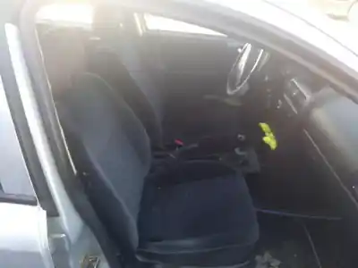 Здавання транспортного засобу OPEL ASTRA G BERLINA 1.6 16V року 2001 потужний X16XEL