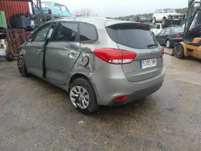 Veículo de Sucata kia carens (rp) d4fd do ano 2001 alimentado d4fd