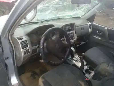 Здавання транспортного засобу mitsubishi montero (v80/v90) 3.2 di-d intense року 2005 потужний 4m41