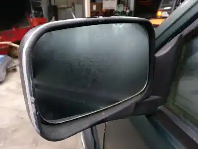 Véhicule à la ferraille opel frontera a 4jb1 de l'année 2001 alimenté 4jb1