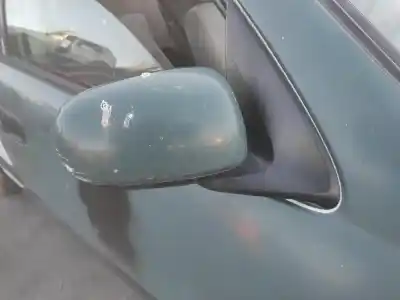 Sloopvoertuig nissan almera (n16/e) yd22ddt van het jaar 2000 aangedreven yd22ddt