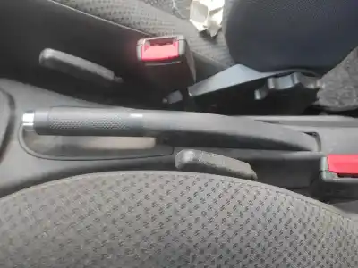 Veículo de Sucata volkswagen polo iii classic (6v2) 60 1.4 do ano 2001 alimentado aud