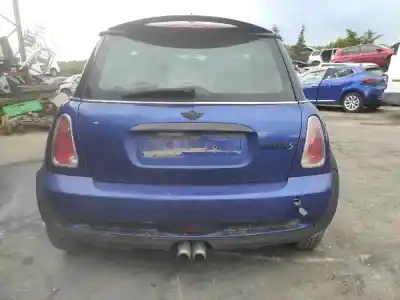 Veicolo di demolizione bmw mini (r50,r53) w11b16a dell'anno 2005 alimentato w11b16a